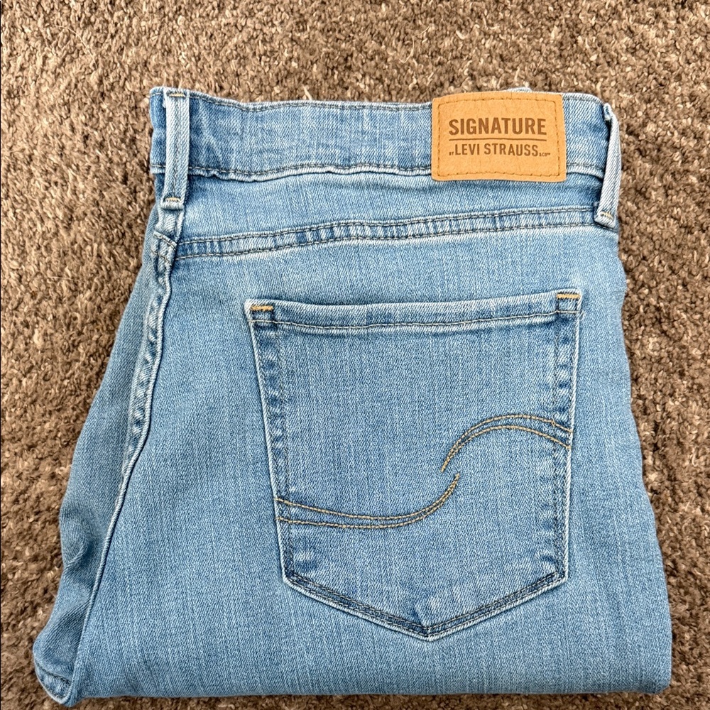 Signature by Levi Strauss Light Blue Skinny Jeans - Classic Five-Pocket